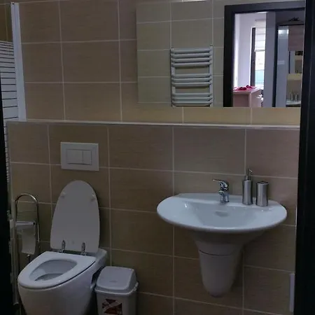 Fradis Apartman *